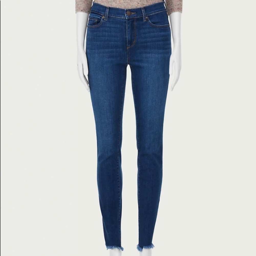 LOFT Women's NWT Skinny Crop Chewed Hem‎ Skinny Jeans